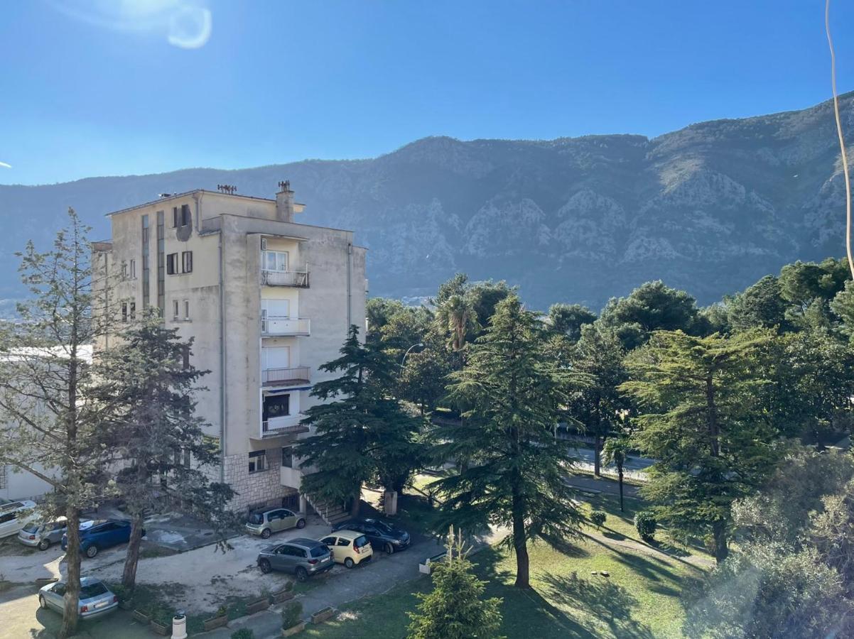 Downtown Apartment Kotor Exterior foto